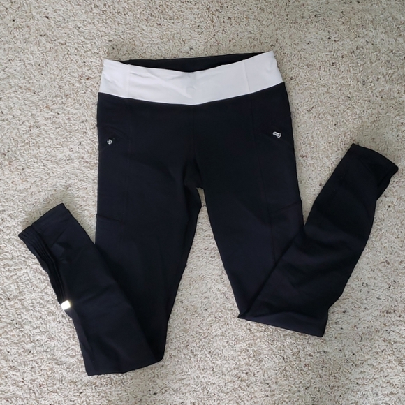 SOLD- Lululemon speed tights with ankle ruching - Picture 1 of 9